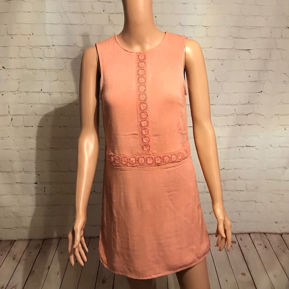 Dina Be Francesca’s peach embroidered dress size small boho